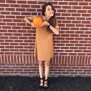 Meet your Posher, Kayla
